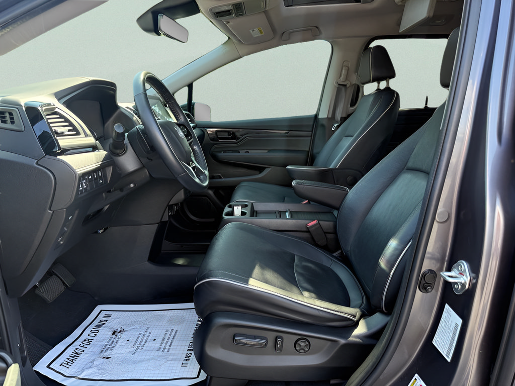 Used 2022 Honda Odyssey Elite image 9