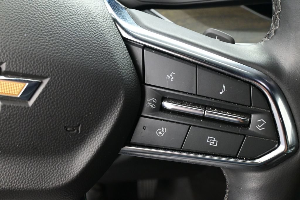 Used 2025 Chevrolet Suburban High Country AWD/4WD image 41
