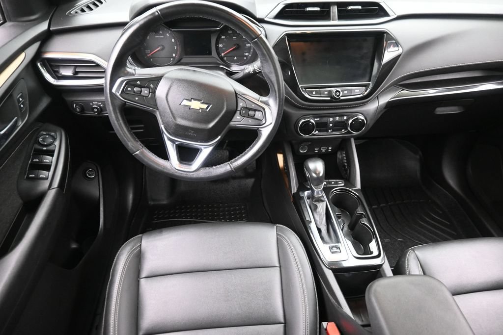 Used 2021 Chevrolet TrailBlazer ACTIV w/ Sun and Liftgate Package AWD/4WD image 15