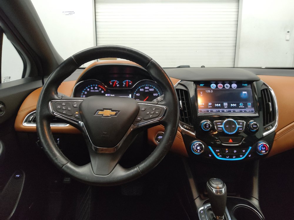 Used 2016 Chevrolet Cruze Premier FWD image 22