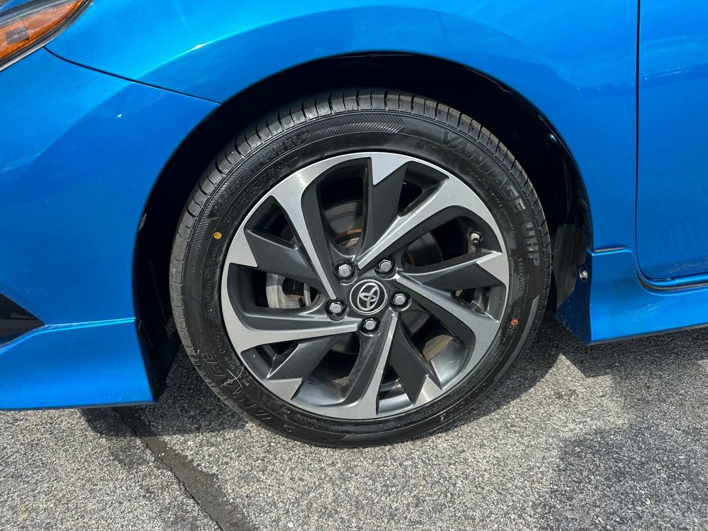 Used 2017 Toyota Corolla iM w/ All-Weather Mat Package image 32