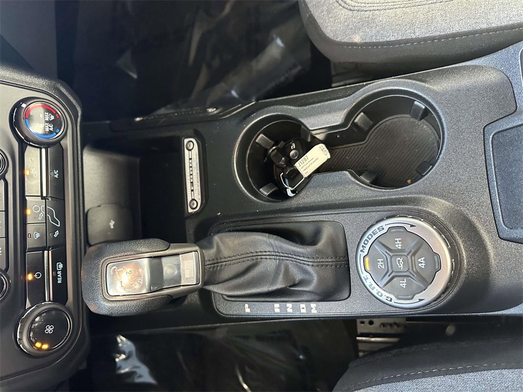 Used 2023 Ford Bronco 2-Door w/ Sasquatch Package image 18