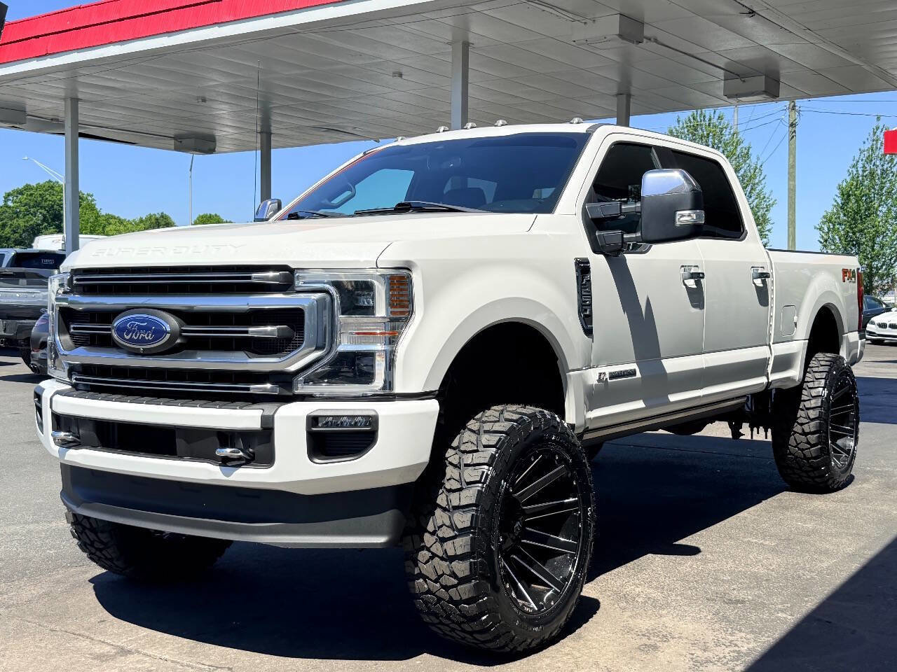 Used 2020 Ford F250 Platinum w/ FX4 Off-Road Package AWD/4WD image 6