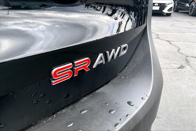 Certified 2025 Nissan Kicks SR AWD/4WD image 23