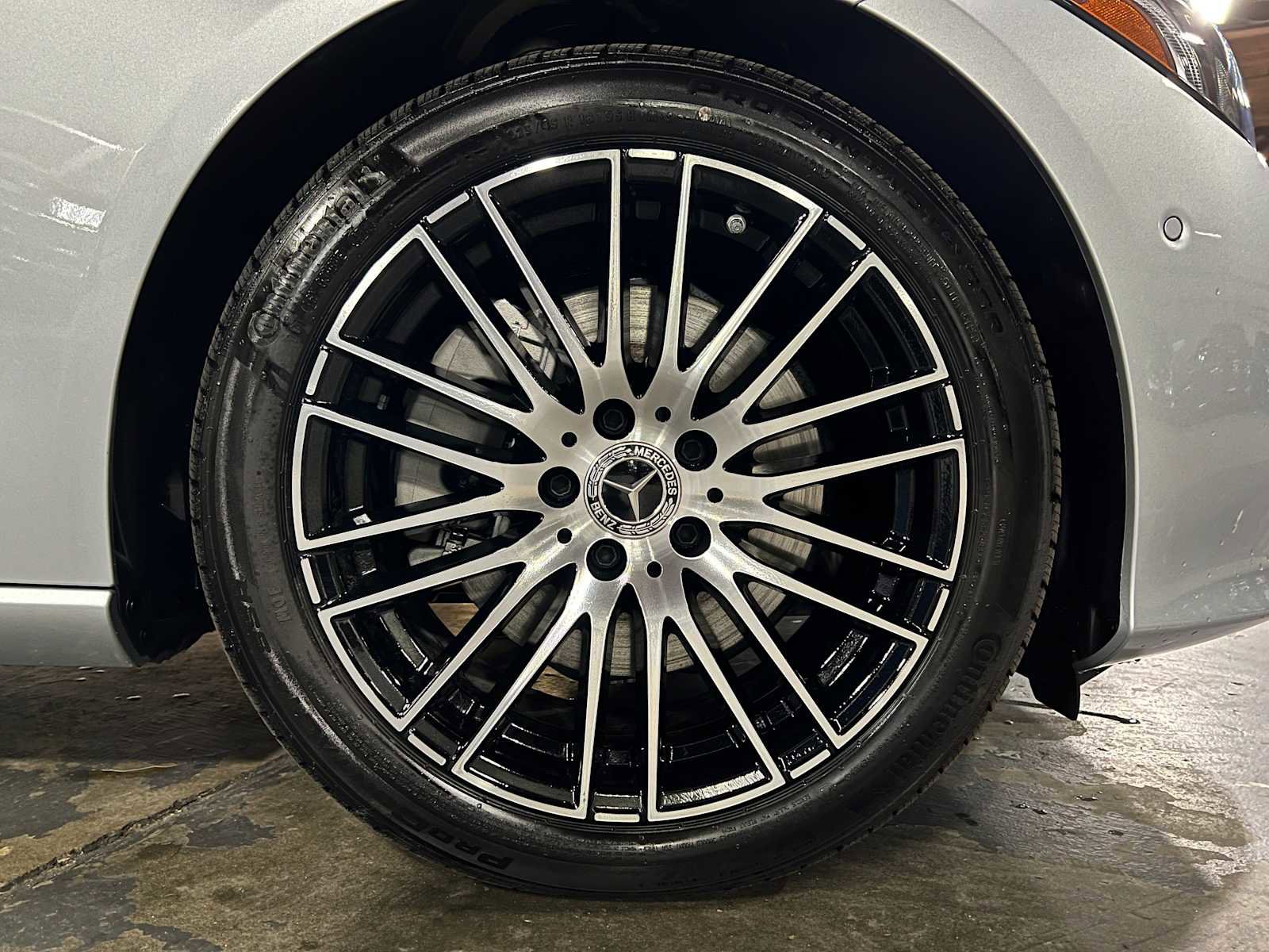 Used 2025 Mercedes-Benz C 300 4MATIC Sedan image 9