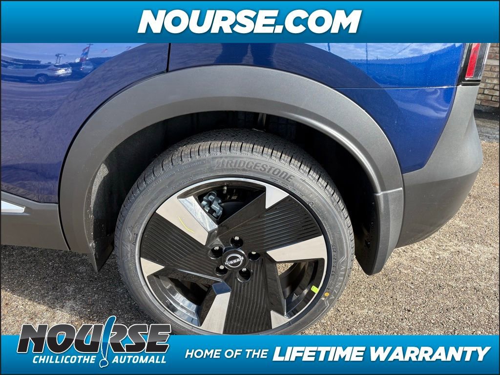 New 2025 Nissan Kicks SR image 9