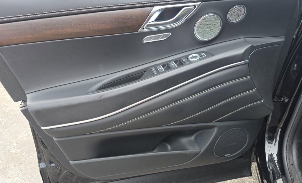 Used 2024 Genesis GV80 3.5T Advanced AWD/4WD image 13