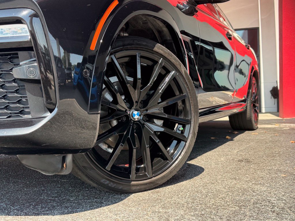 Used 2021 BMW X6 sDrive40i w/ M Sport Package RWD image 2