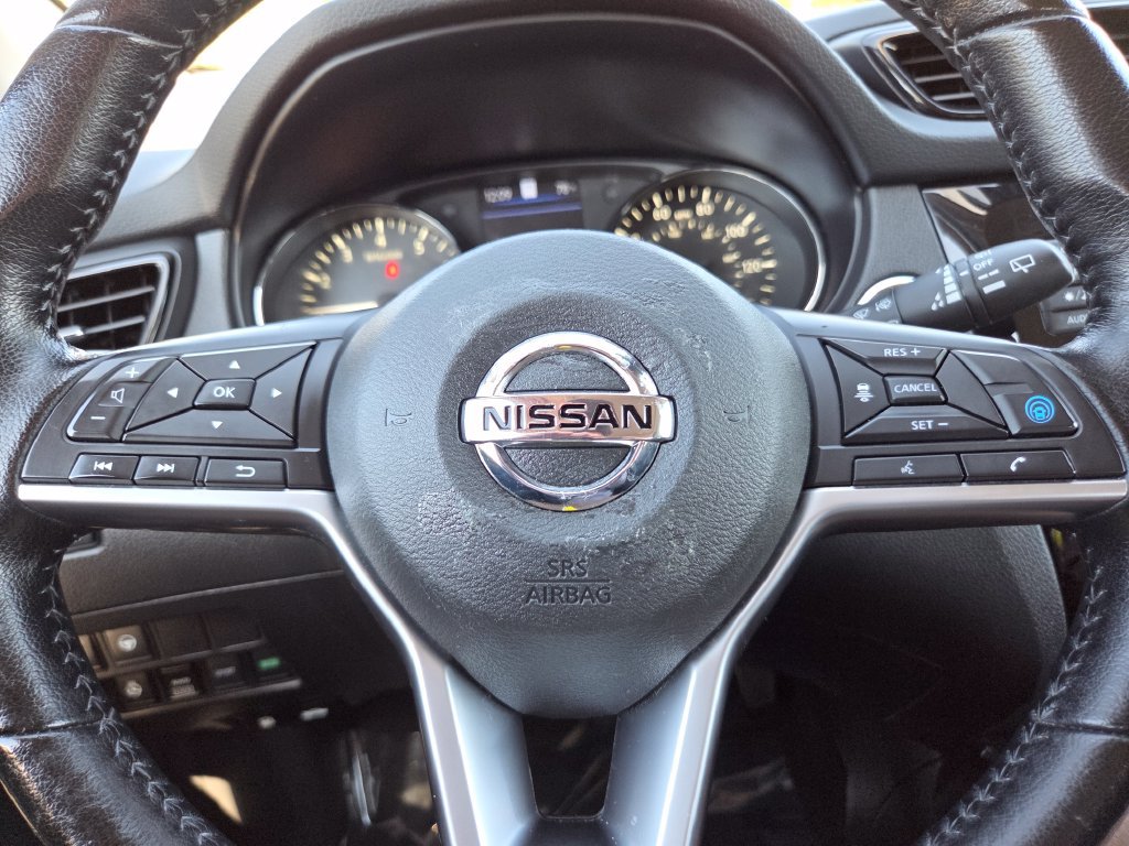 Used 2021 Nissan Rogue Sport SL w/ Premium Package AWD/4WD image 36