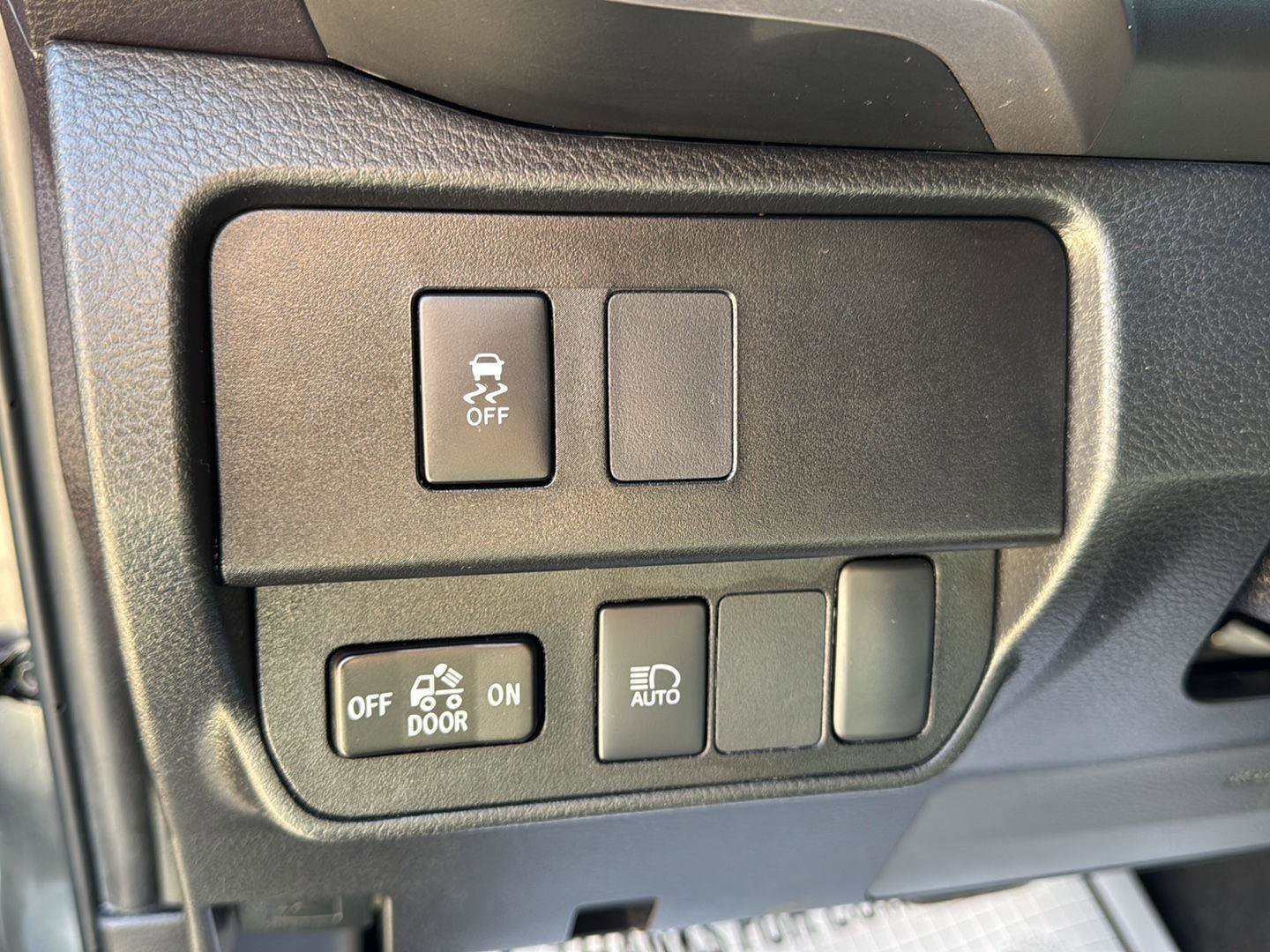 Used 2023 Toyota Tacoma SR5 image 13