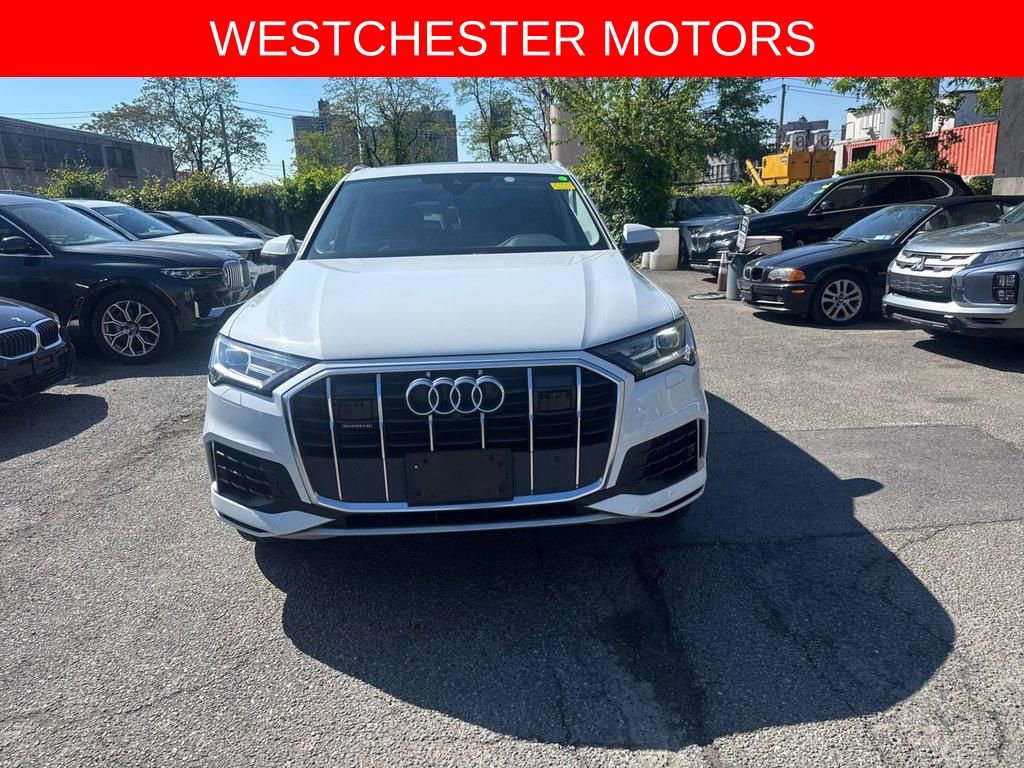 Used 2023 Audi Q7 3.0T Premium Plus AWD/4WD image 2
