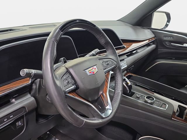 Certified 2022 Cadillac Escalade Premium Luxury AWD/4WD image 14