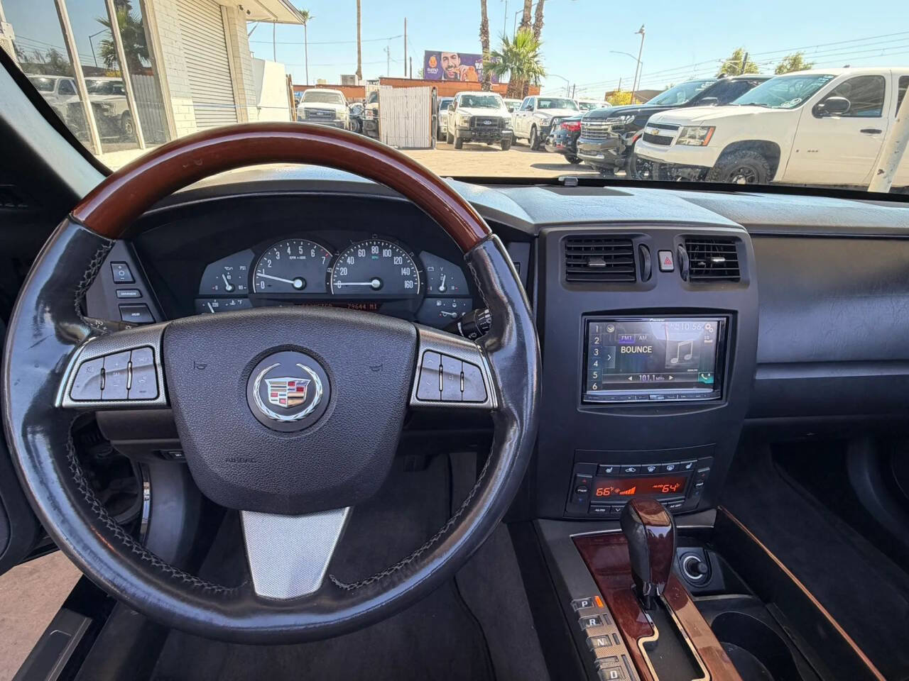 Used 2008 Cadillac XLR image 7
