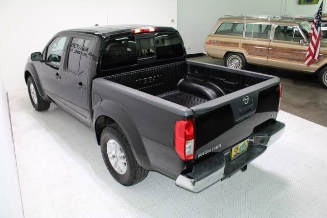 Used 2016 Nissan Frontier SV image 14