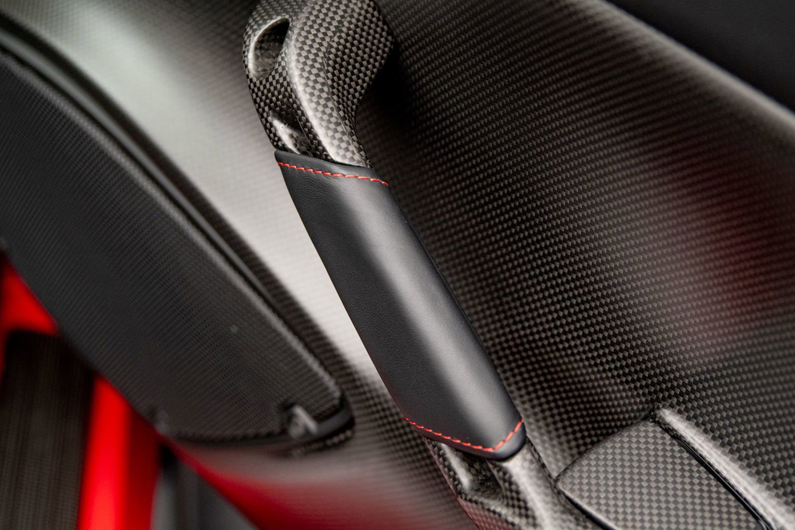 Used 2020 Ferrari 488 Pista Spider image 34