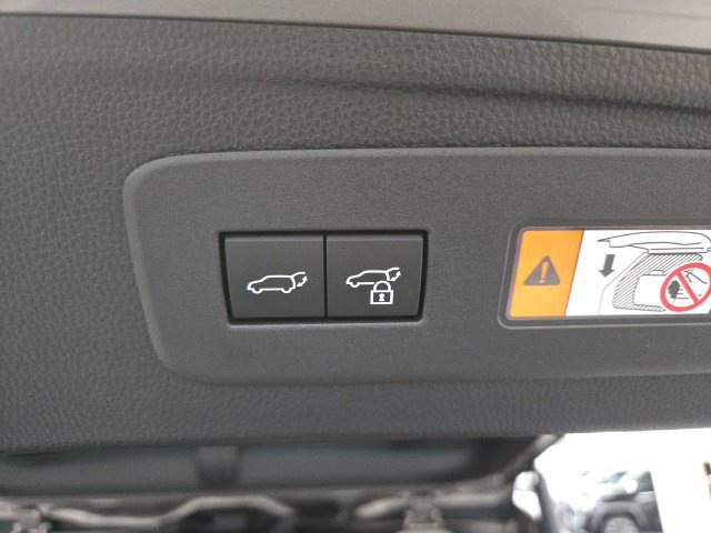 New 2027 Toyota Land Cruiser w/ Premium Package AWD/4WD image 17