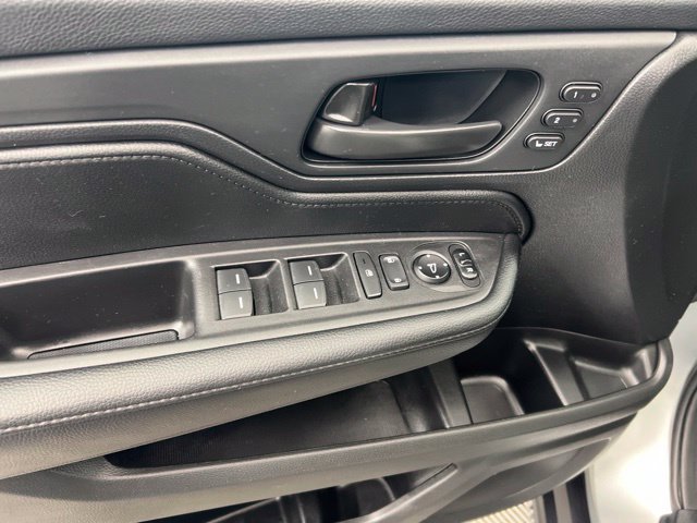 Used 2025 Honda Odyssey EX-L image 15