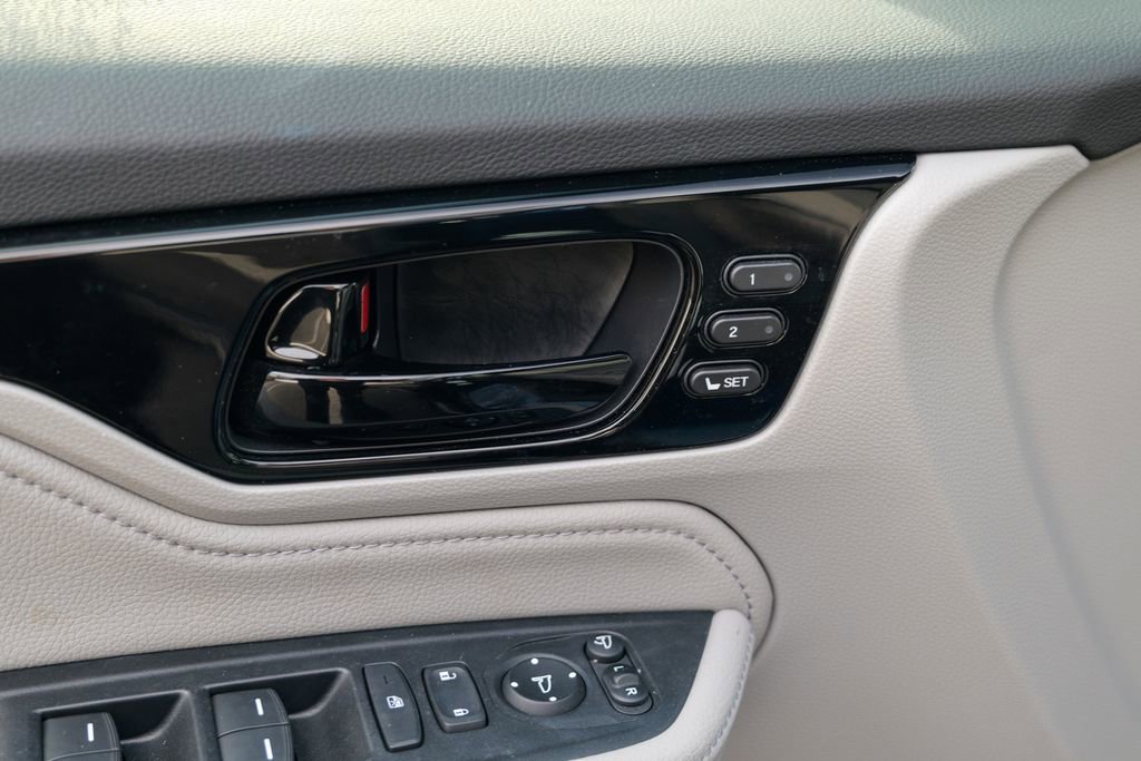 Used 2024 Honda Odyssey Elite image 18