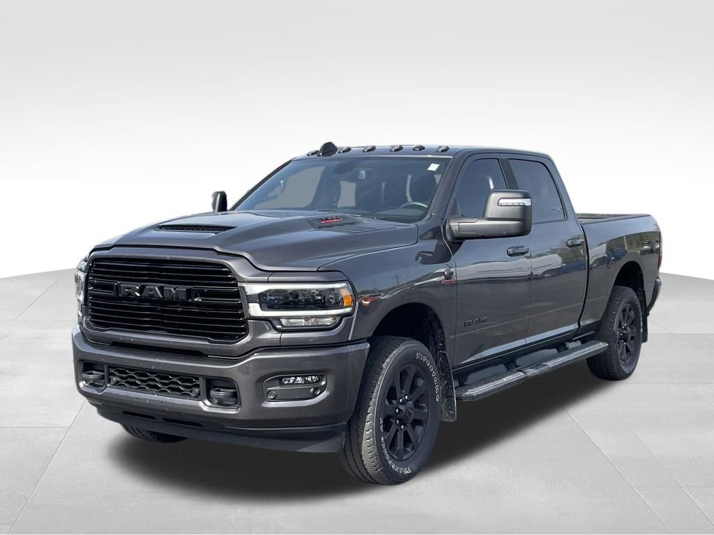 Used 2023 RAM 2500 Laramie w/ Night Edition AWD/4WD image 3