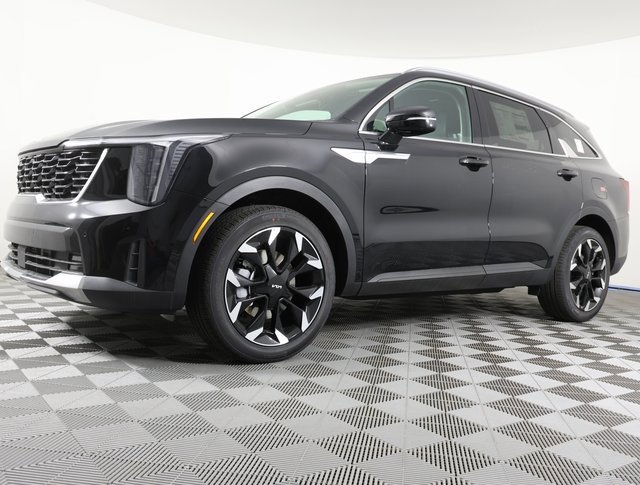 Certified 2025 Kia Sorento EX