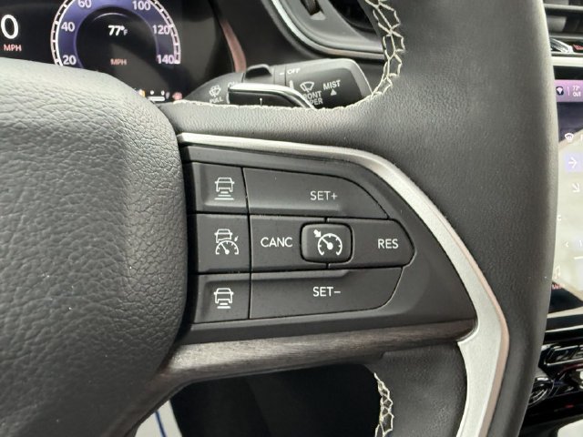 Used 2024 Jeep Grand Cherokee Limited AWD/4WD image 25