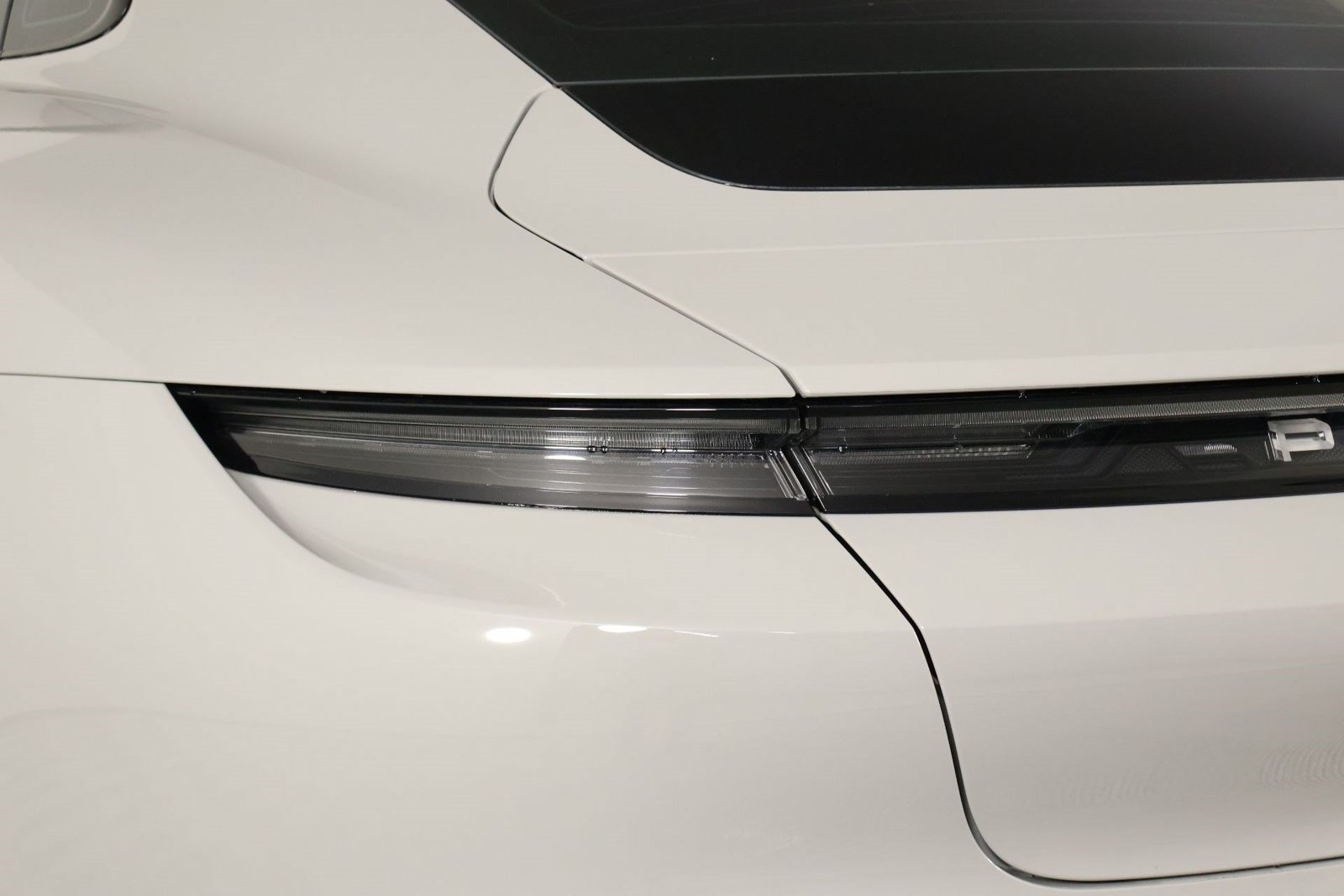 Certified 2023 Porsche Taycan RWD image 21