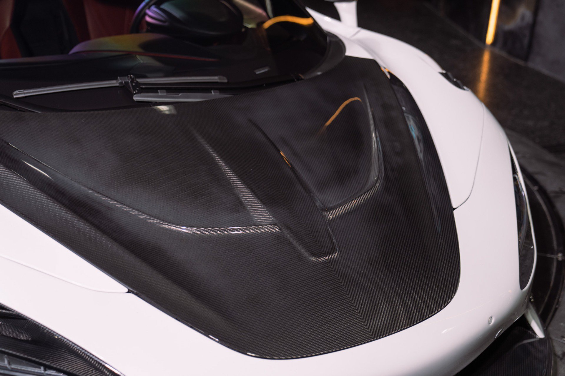 Used 2024 McLaren 750S Spider RWD image 14
