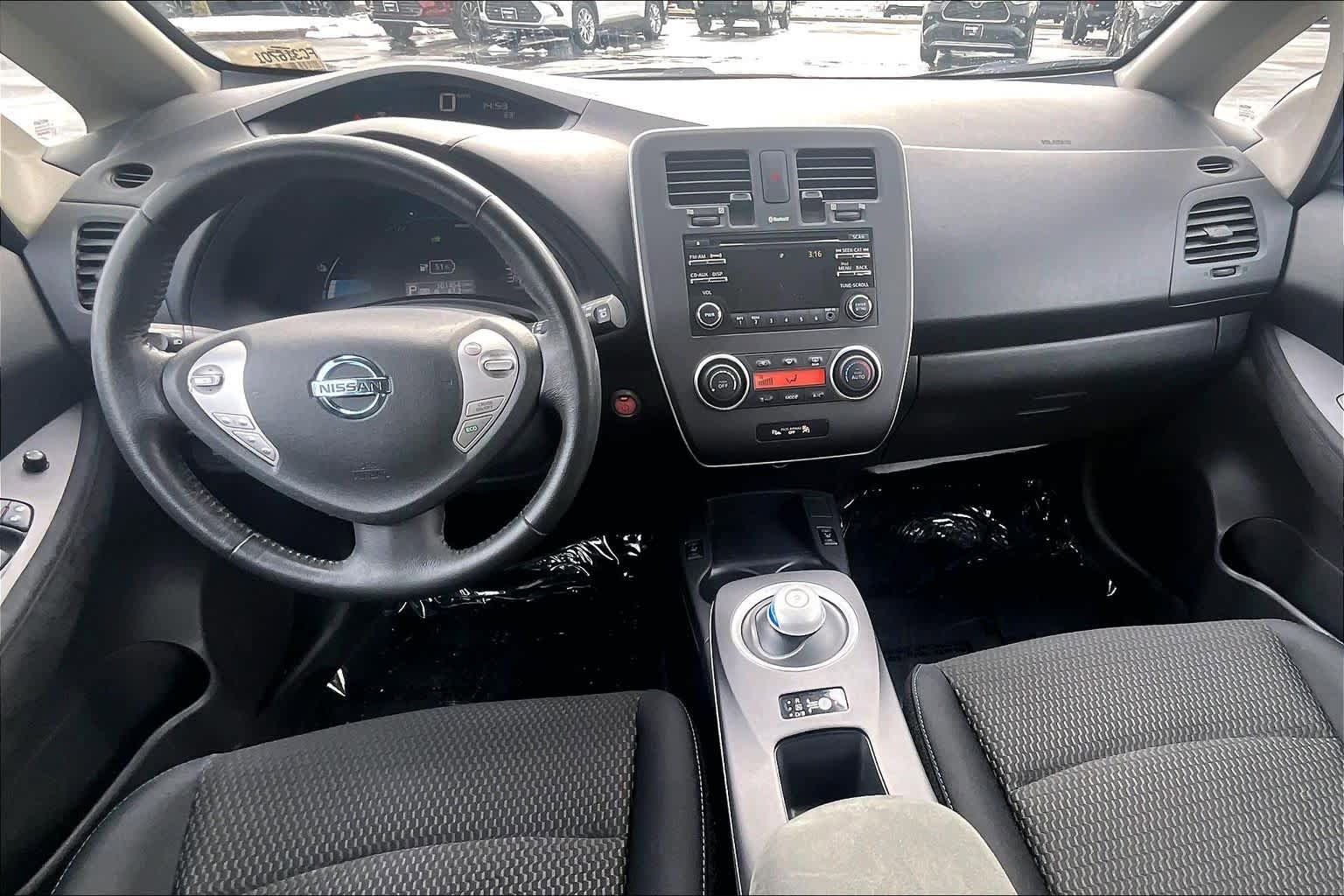 Used 2015 Nissan Leaf S w/ Charge Package image 14