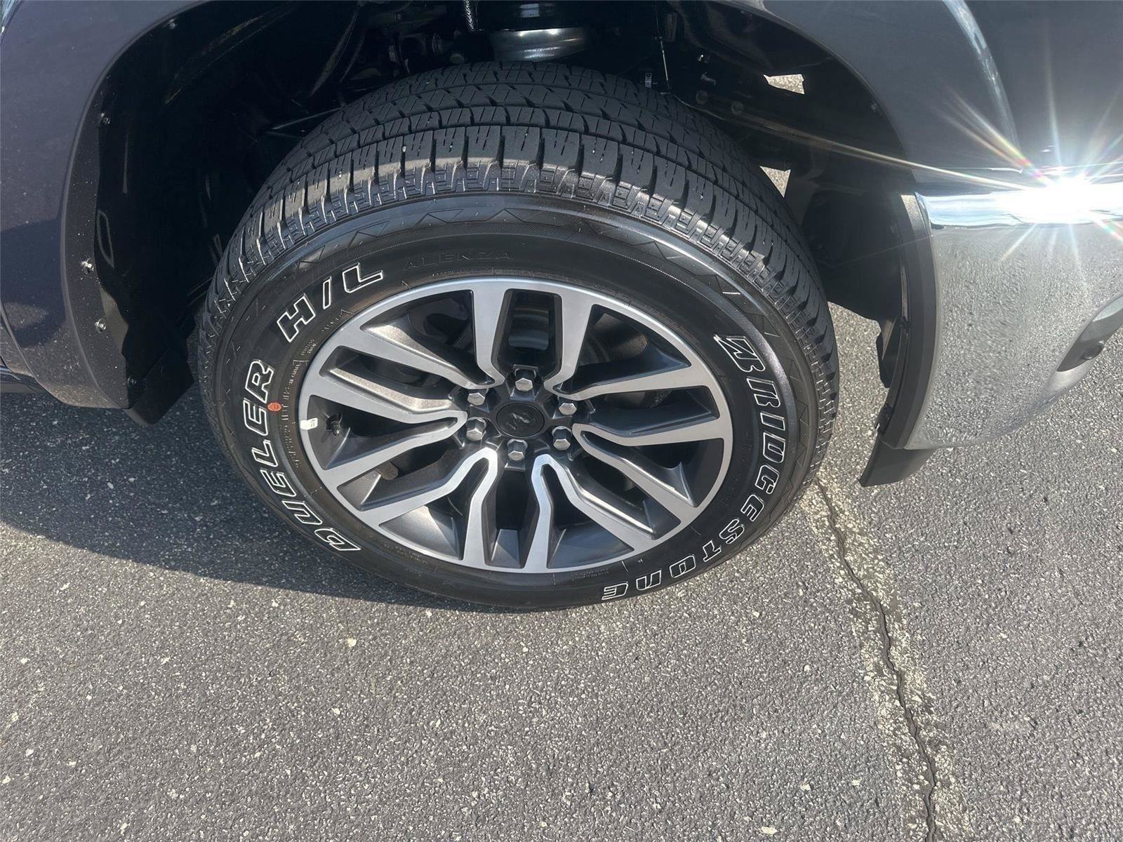Used 2026 RAM 1500 Limited AWD/4WD image 10