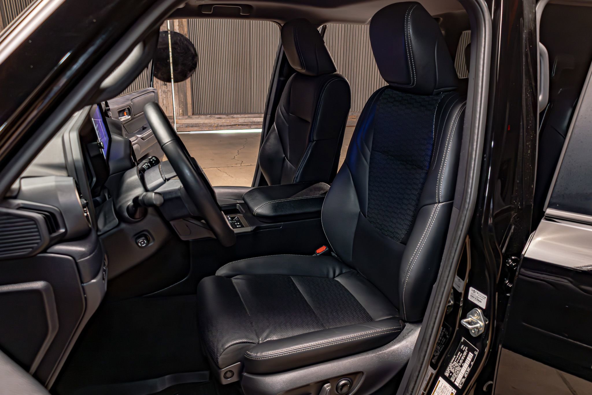 Used 2025 Toyota Land Cruiser image 23