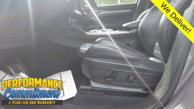 Used 2024 Alfa Romeo Stelvio Veloce AWD/4WD image 13