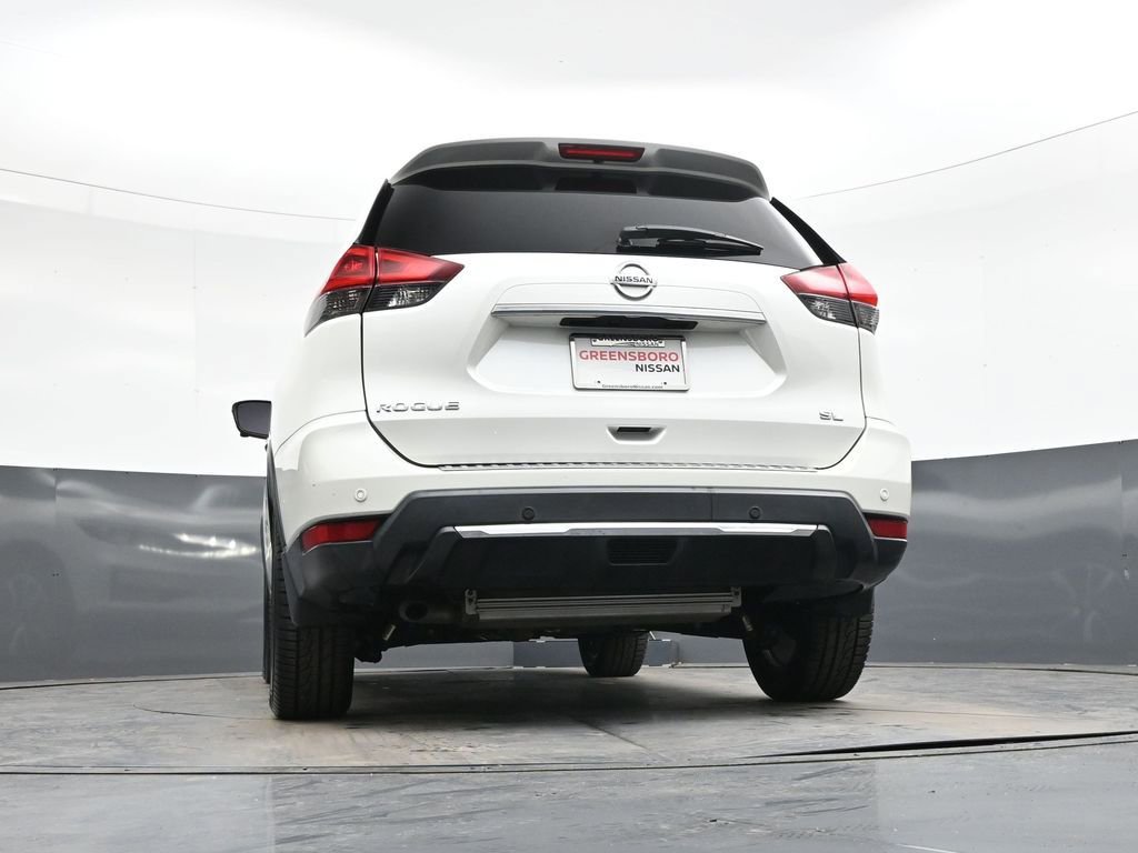 Used 2020 Nissan Rogue SL w/ Premium Package image 37