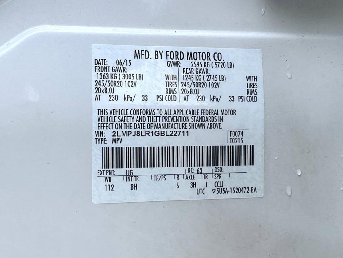 Used 2016 Lincoln MKX Reserve w/ Driver Assistance Package image 26