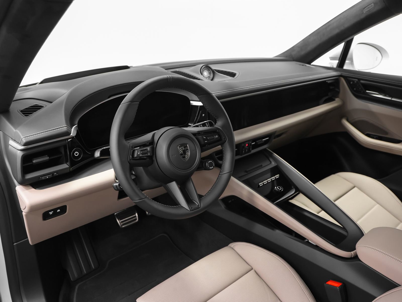 Used 2025 Porsche Macan Turbo Electric AWD/4WD image 56