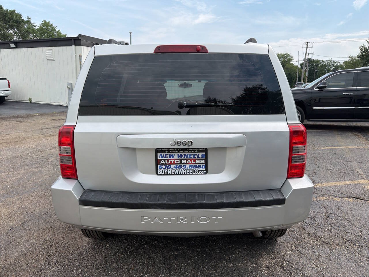 Used 2010 Jeep Patriot Sport w/ PWR Equipment Group FWD image 5