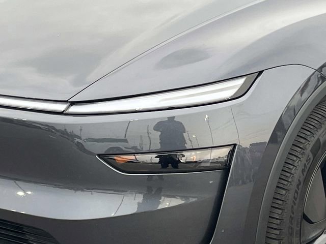 Used 2026 Tesla Model Y Long Range AWD/4WD image 9