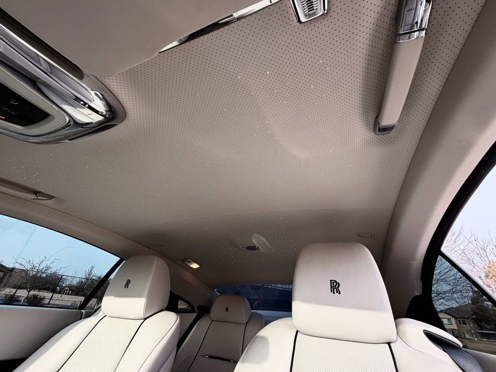 Used 2016 Rolls-Royce Wraith image 30
