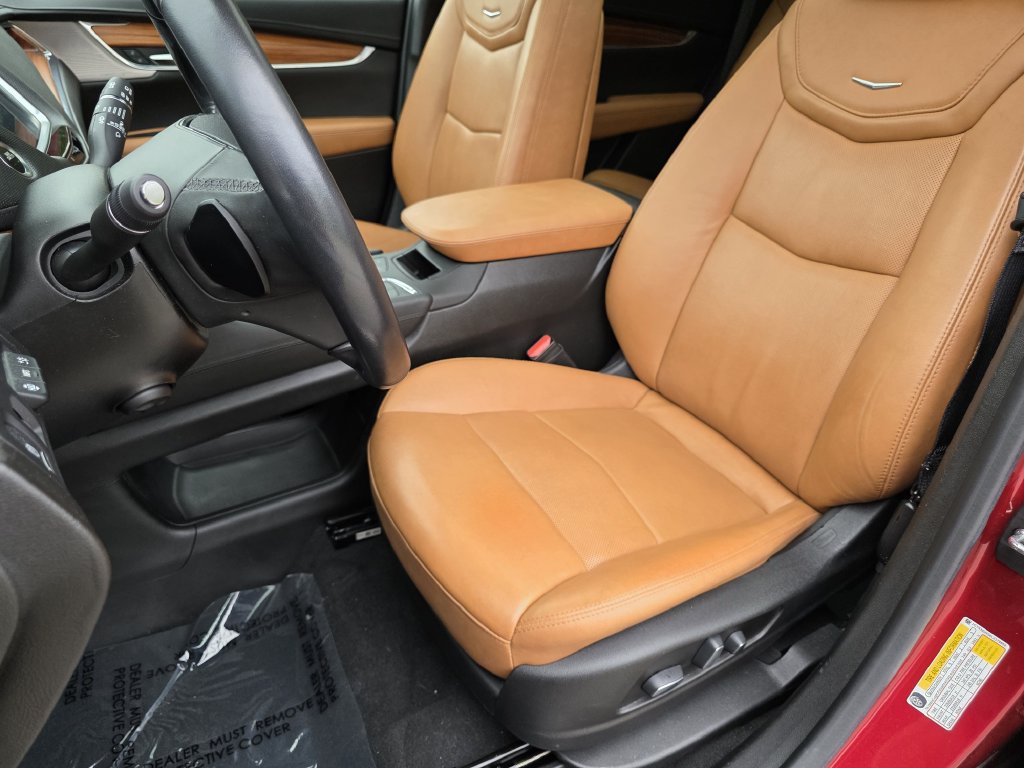 Used 2020 Cadillac XT5 Premium Luxury AWD/4WD image 18