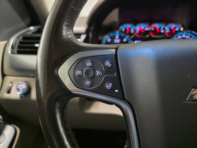 Used 2018 Chevrolet Suburban LT w/ LT Signature Package AWD/4WD image 19