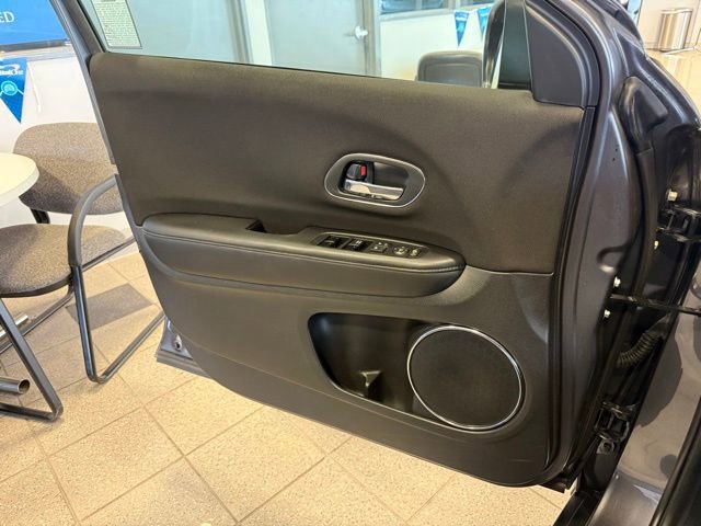 Used 2016 Honda HR-V EX image 20