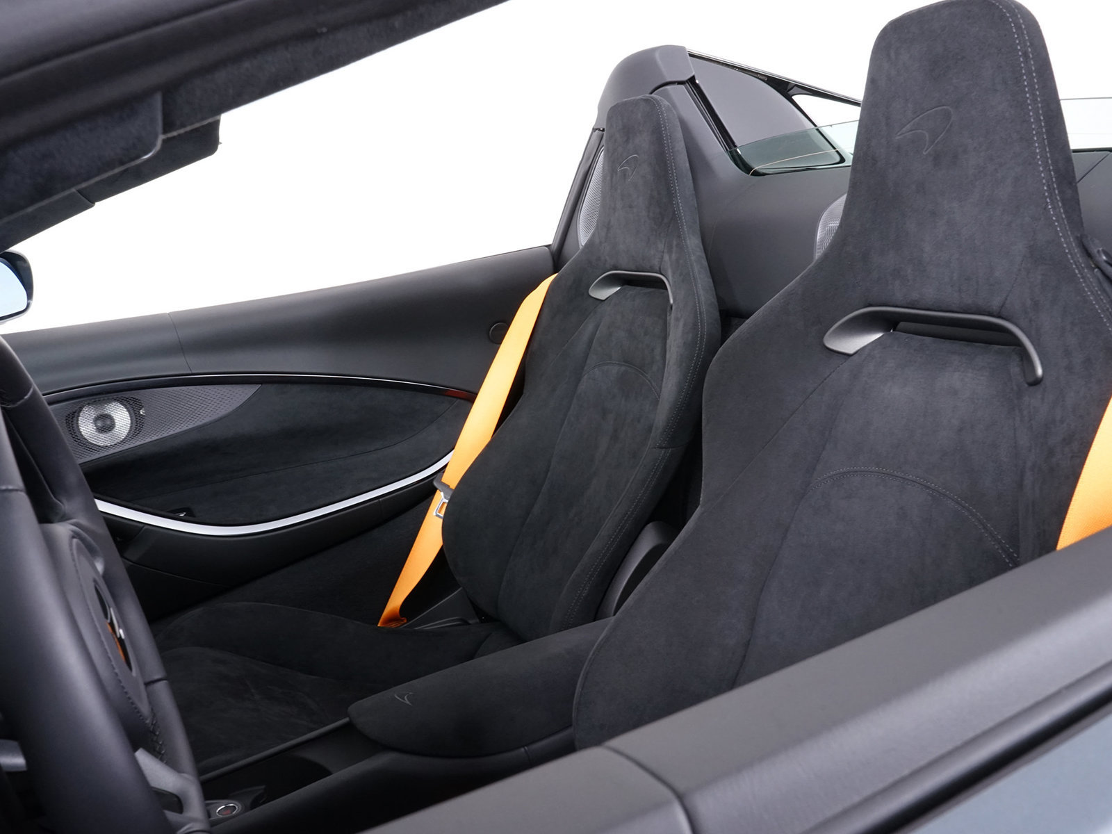 New 2026 McLaren Artura Spider RWD image 23
