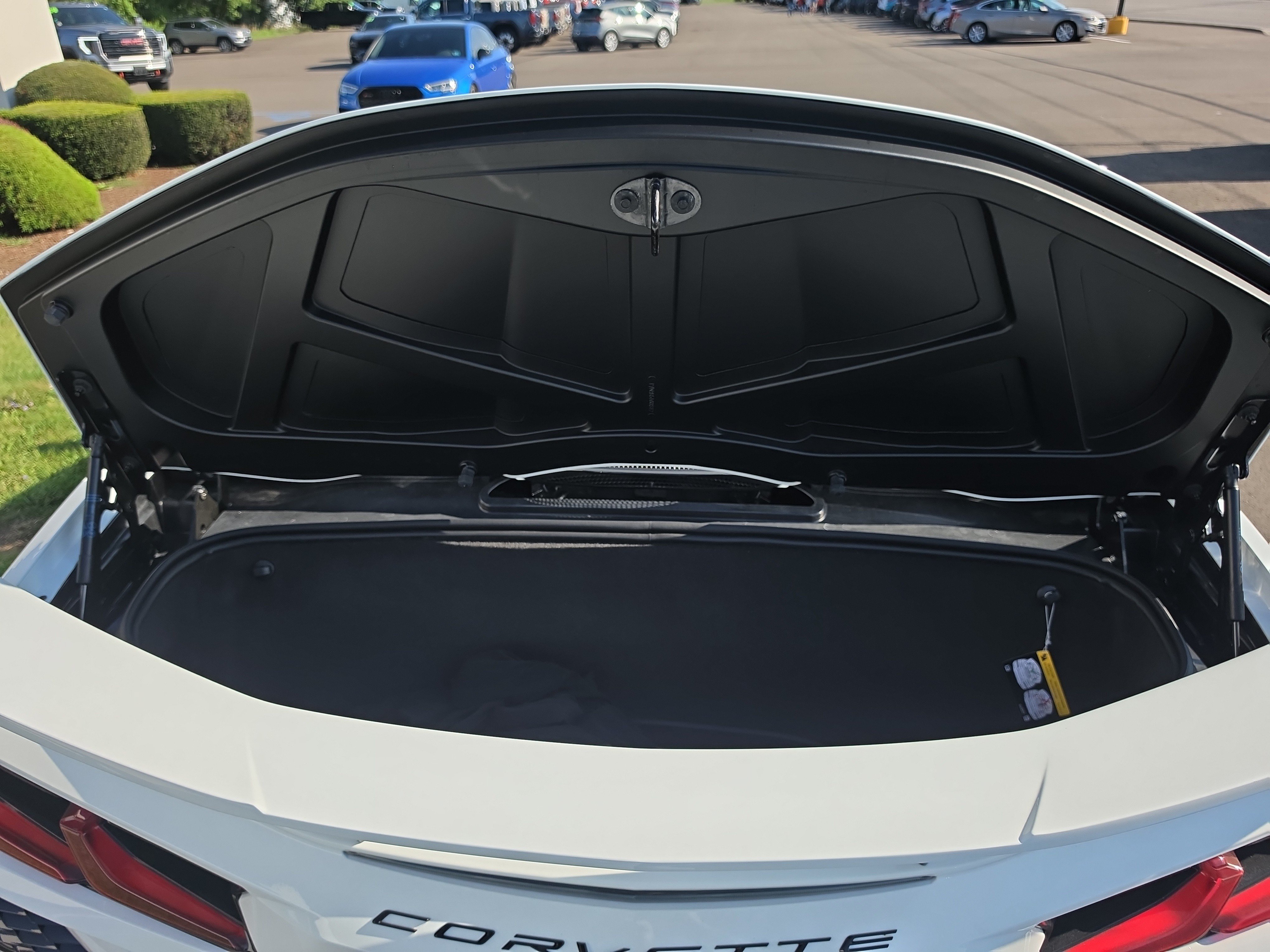 Used 2024 Chevrolet Corvette Stingray Premium Conv RWD image 5