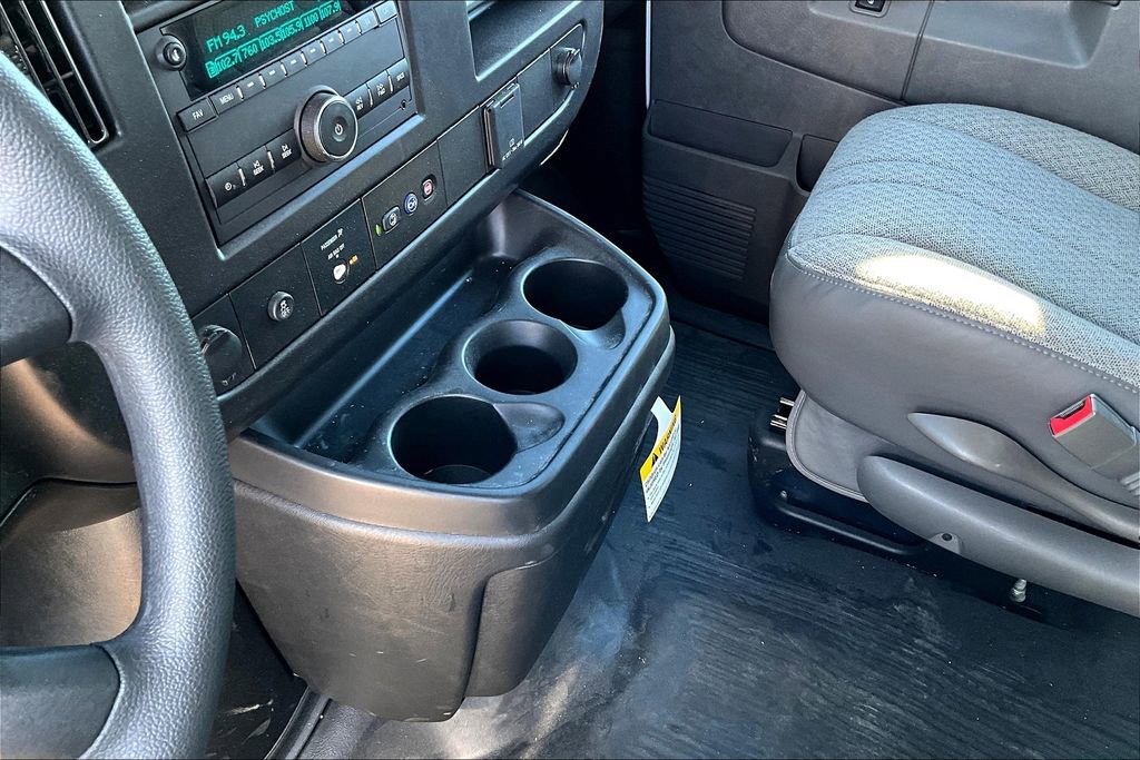 New 2024 Chevrolet Express 3500 w/ Power Convenience Package image 8