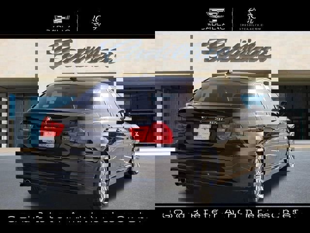 Used 2011 BMW 328i xDrive Sedan image 3