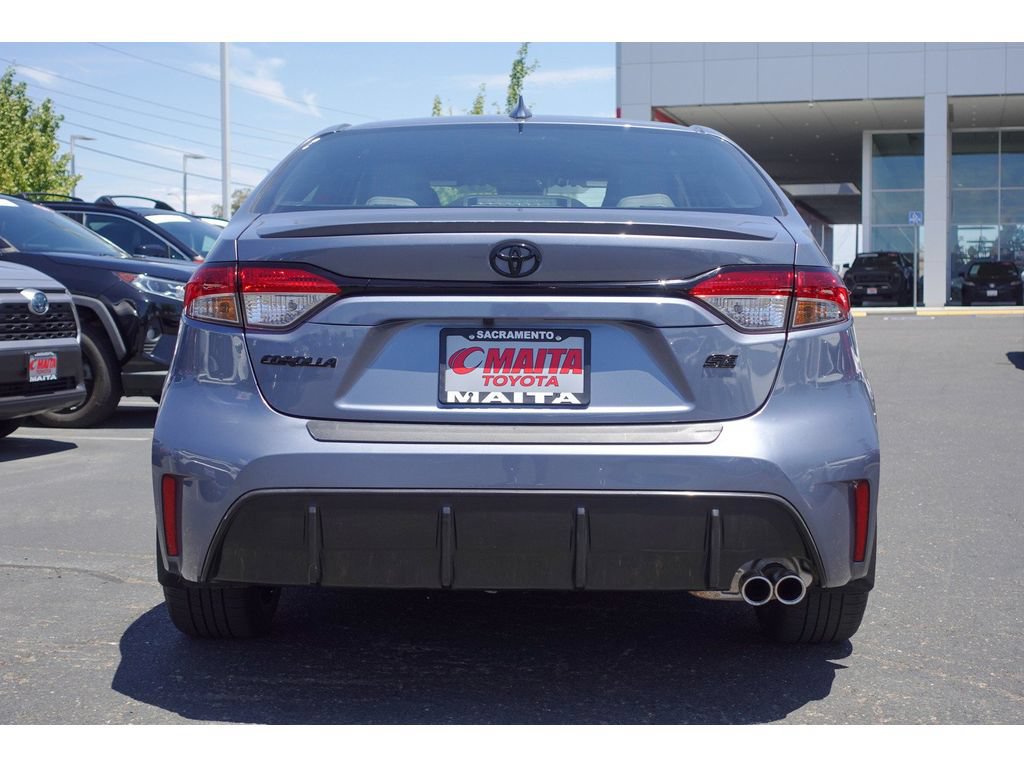Used 2025 Toyota Corolla SE FWD image 6