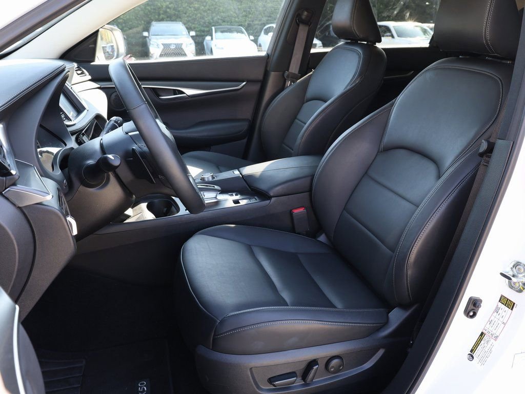 Certified 2025 INFINITI QX50 Pure AWD/4WD image 15