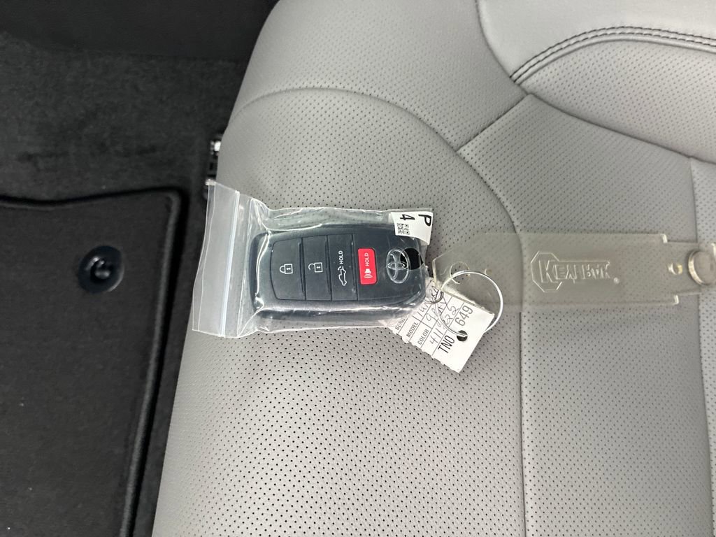 New 2026 Toyota Tundra Limited AWD/4WD image 54
