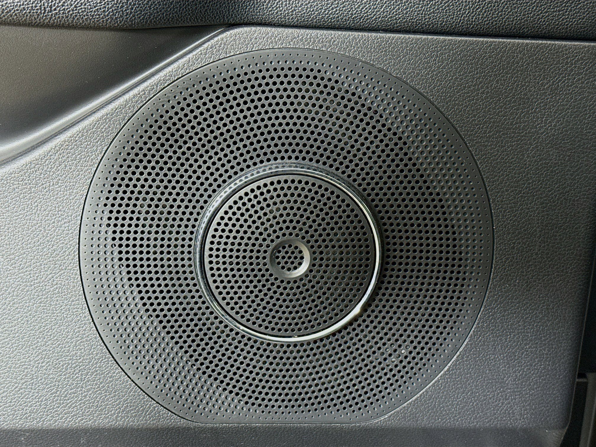 Used 2024 Ford Expedition XLT image 22