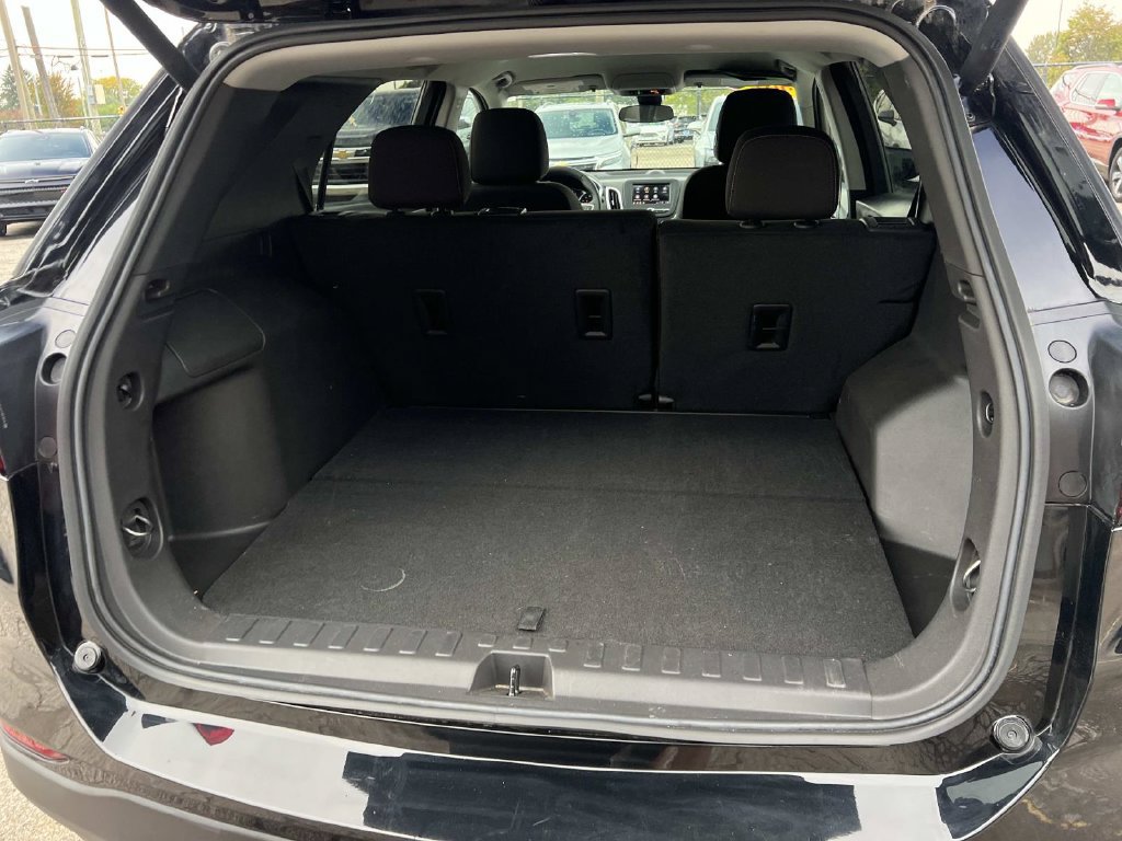Used 2024 Chevrolet Equinox LT FWD image 10