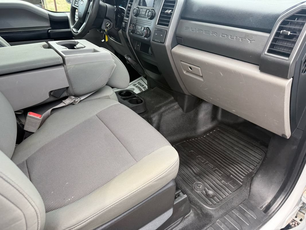 Used 2018 Ford F350 XL AWD/4WD image 17